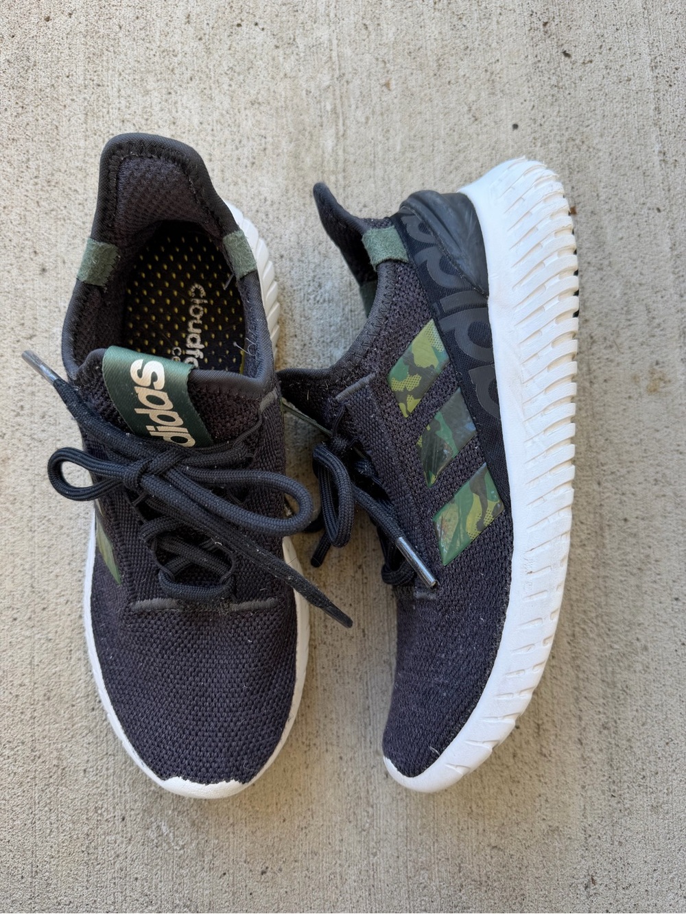 adidas Men's Kaptir 2.0 Sneakers size 7